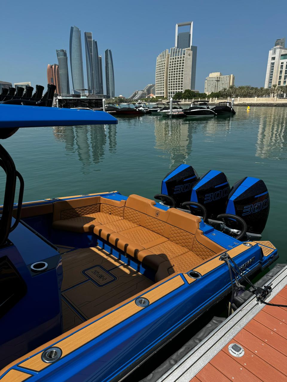Hayaari Leisure Yacht
